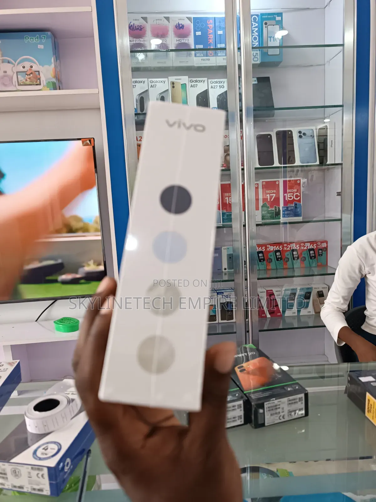 New Vivo Y05 64 GB Black