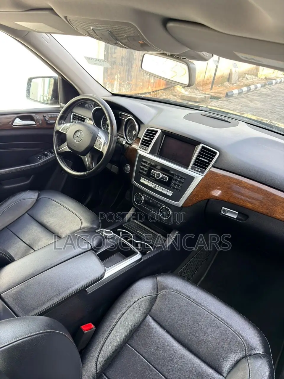 Mercedes-Benz M Class ML350 4MATIC 4dr SUV AWD (3.5L 6cyl 7A) 2014