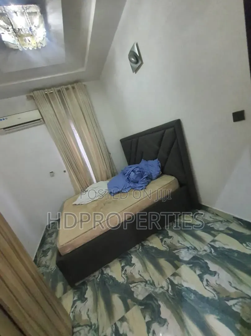 Furnished Mini Flat in Osapa London, Lagos Island / Lagos Island