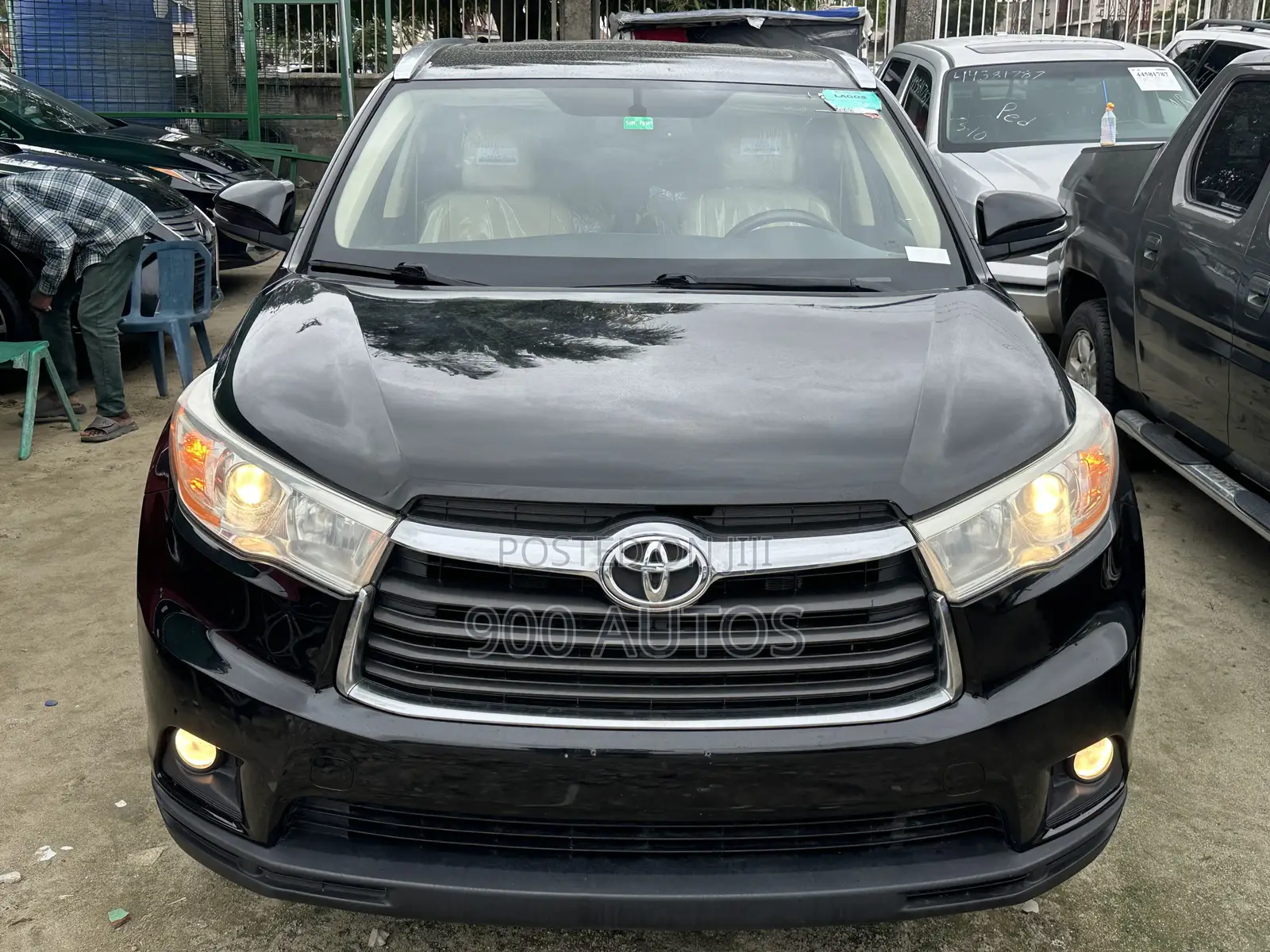 Toyota Highlander XLE 4dr SUV AWD (3.5L 6cyl 6A) 2015 Black