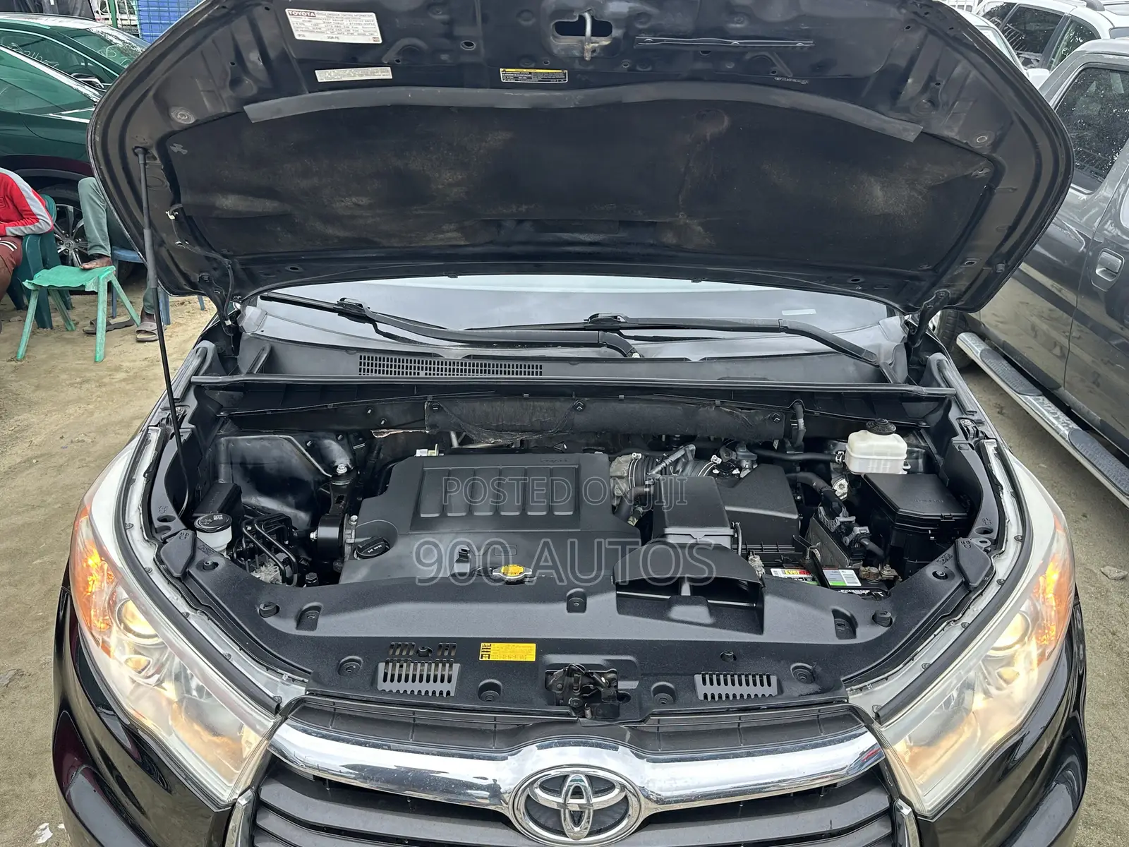 Toyota Highlander XLE 4dr SUV AWD (3.5L 6cyl 6A) 2015 Black