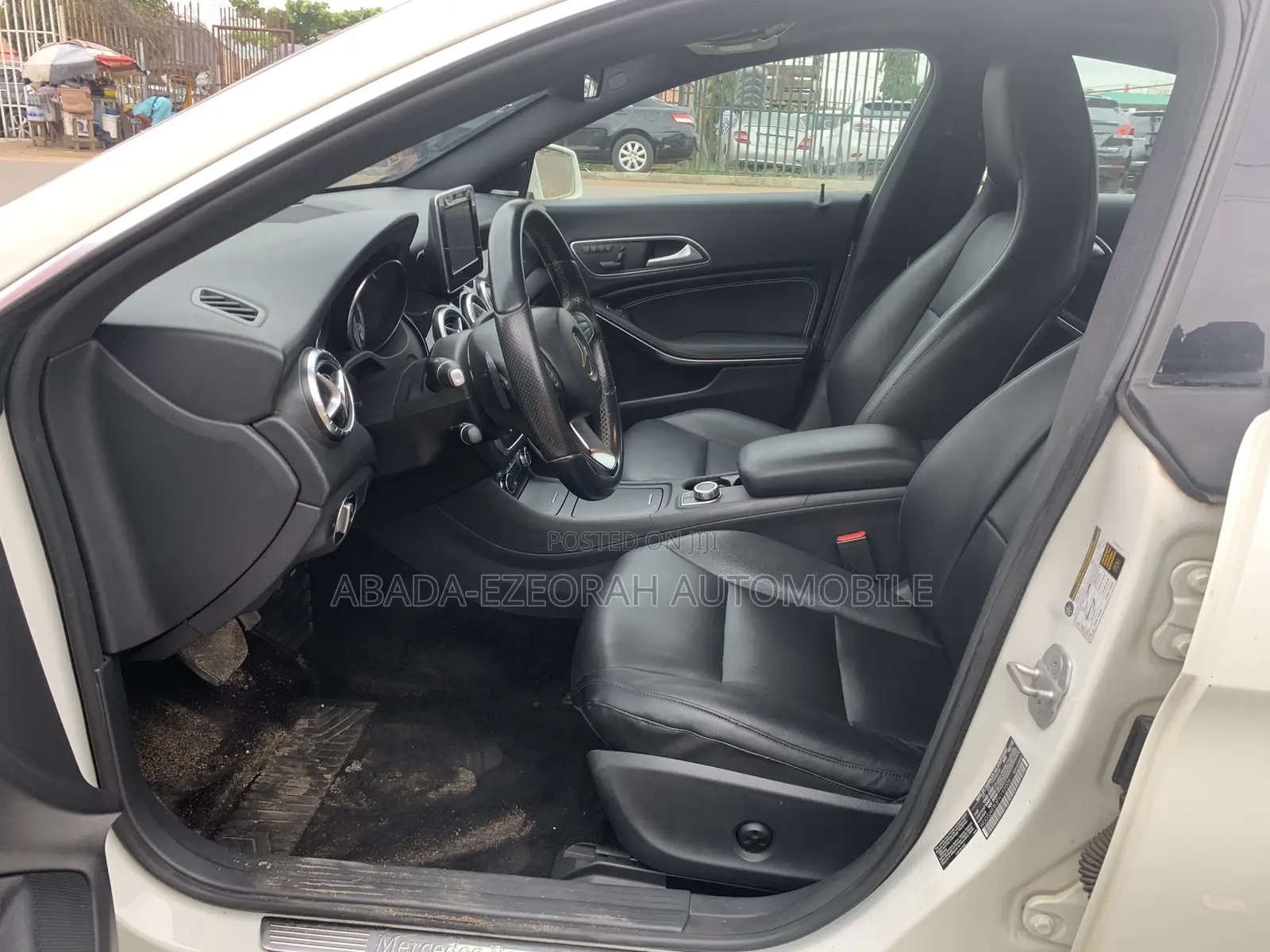 Mercedes-Benz CLA-Class CLA 180 BlueEFFICIENCY Sedan 2015 White