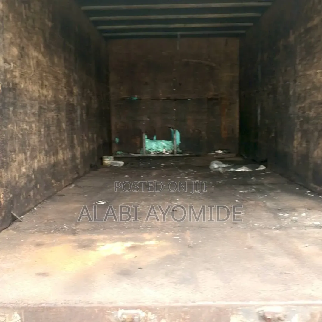 Toyota TownAce 2012 Blue
