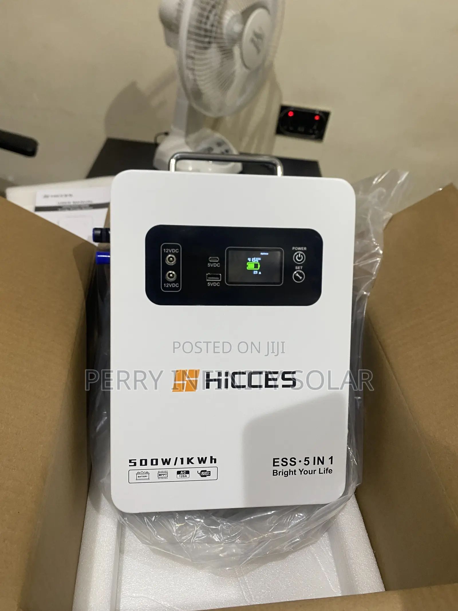 HiCCES 1kWh All-in-One Solar Generator 300W Lithium Batte