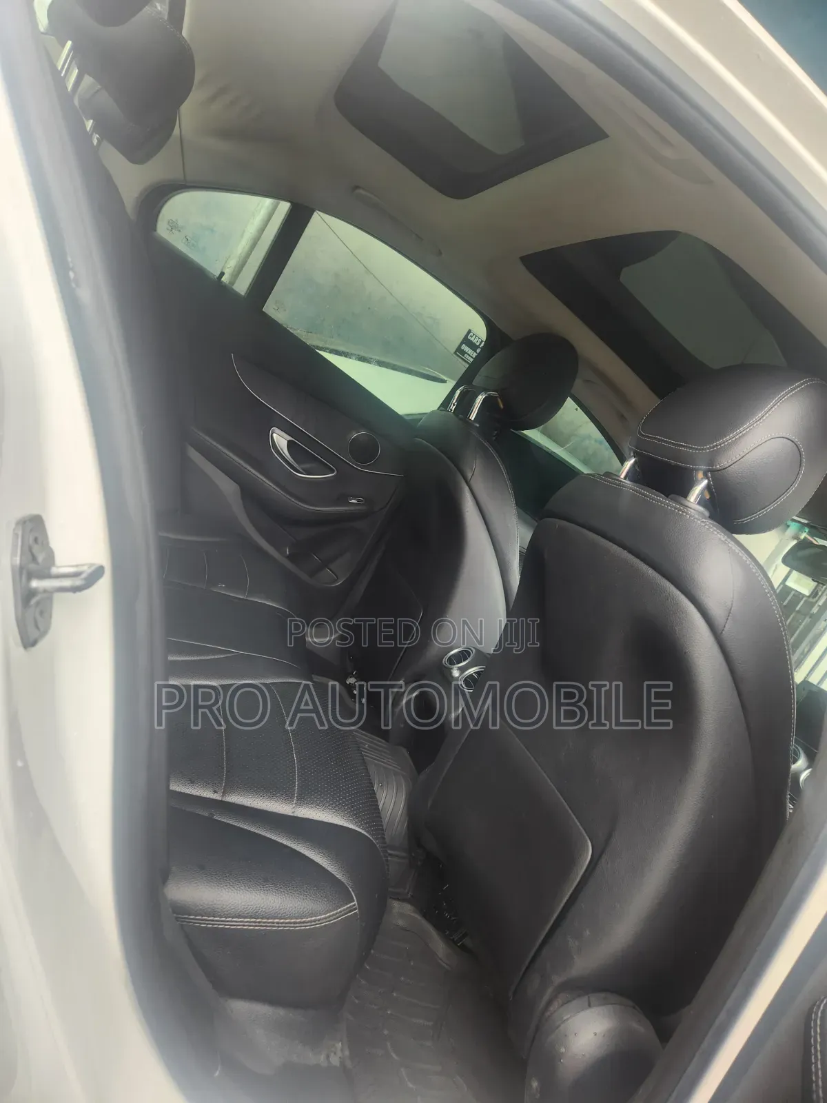 Mercedes-Benz C300 Luxury 4Matic Sedan AWD (2.0L 4cyl 7A) 2016 White
