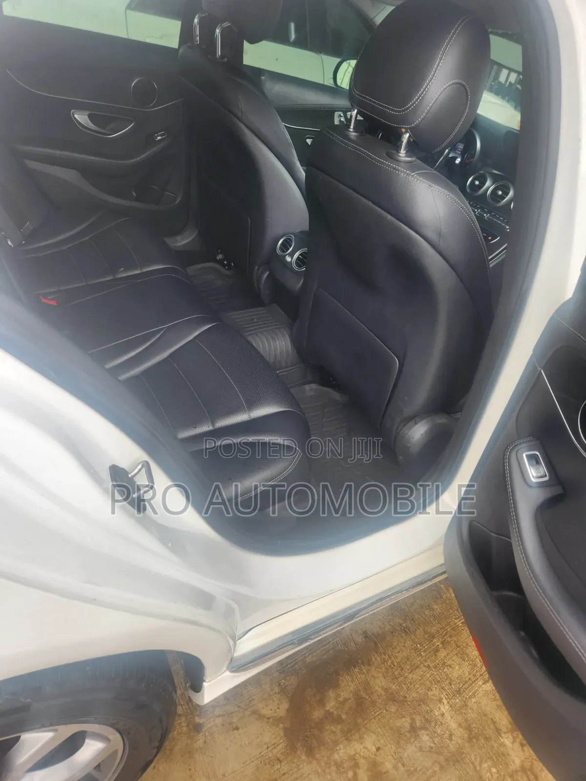 Mercedes-Benz C300 Luxury 4Matic Sedan AWD (2.0L 4cyl 7A) 2016 White
