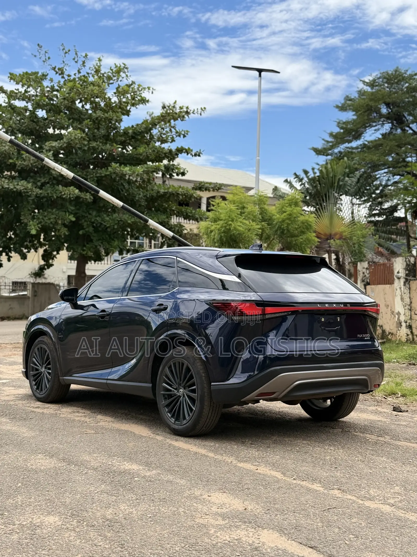 Lexus RX 350 2025 Blue