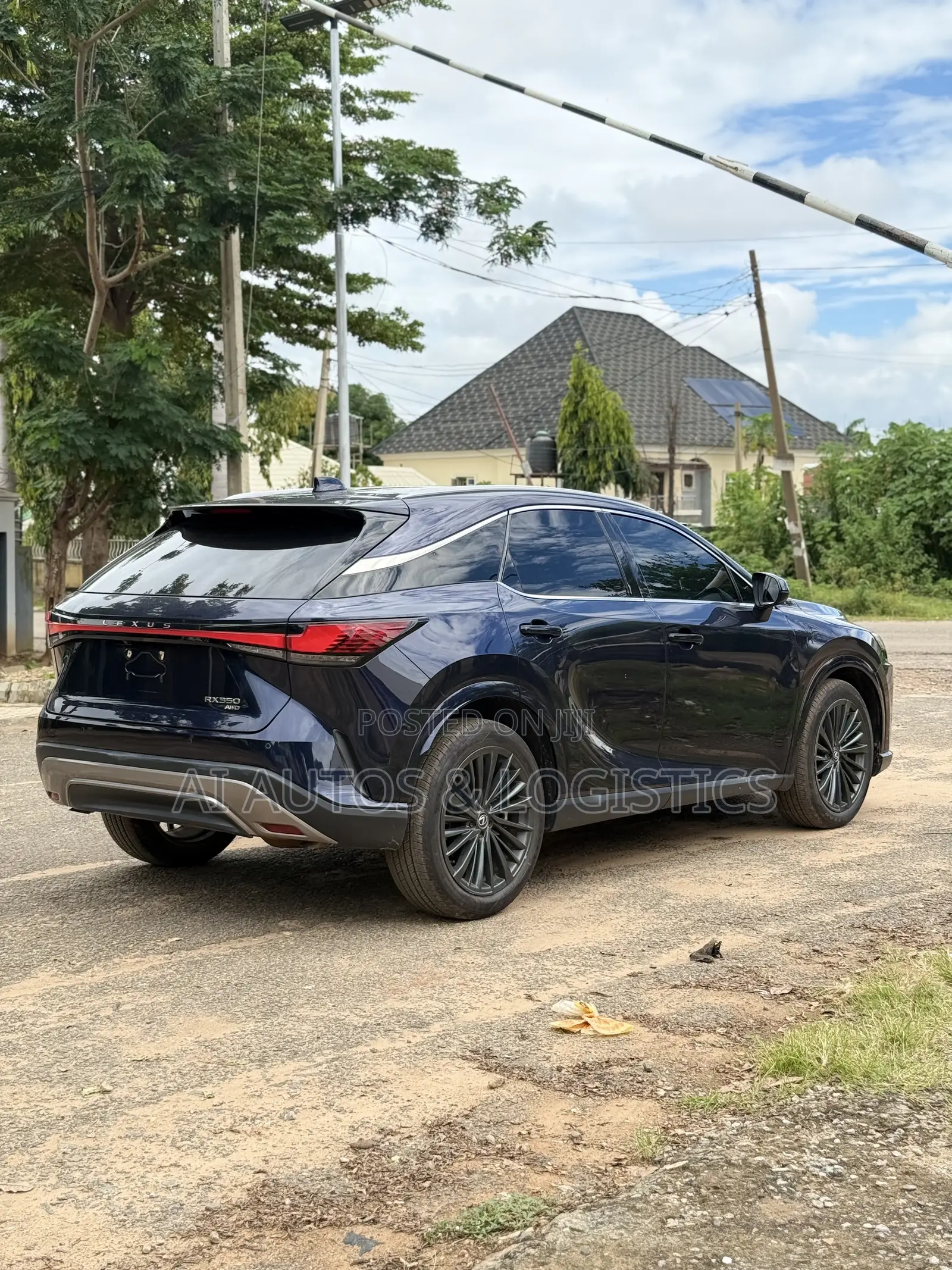 Lexus RX 350 2025 Blue