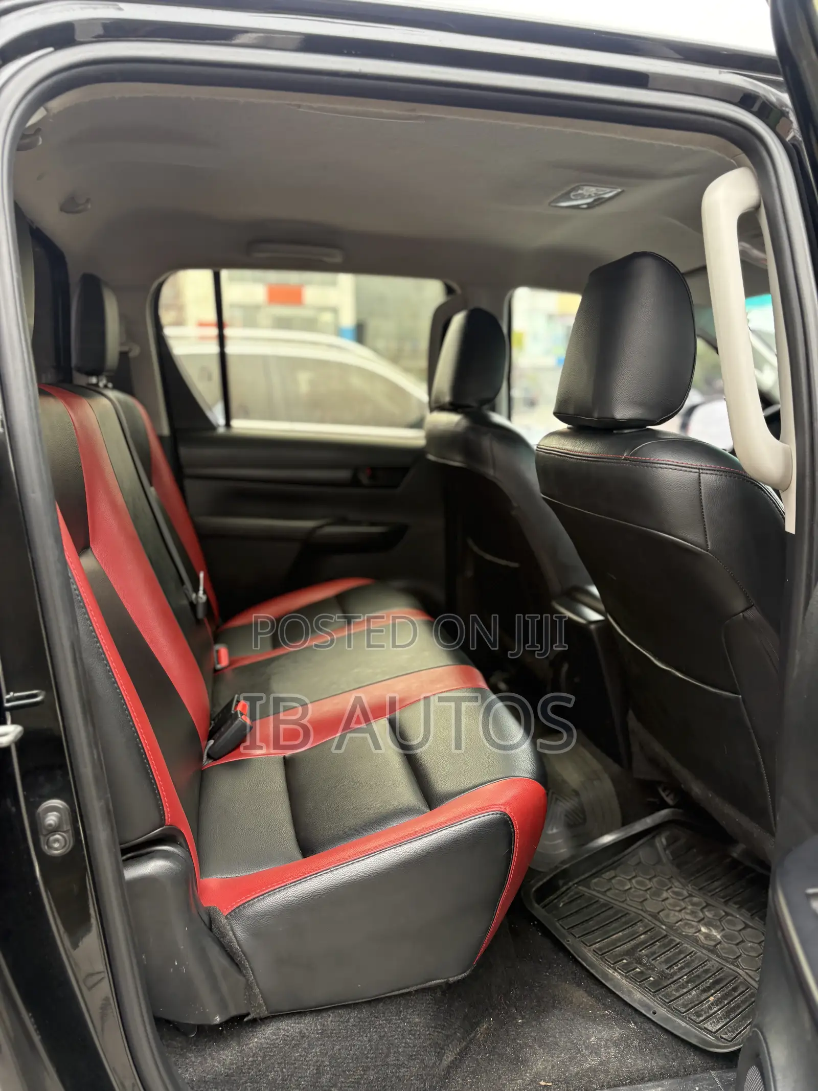 Toyota Hilux 2023 Black
