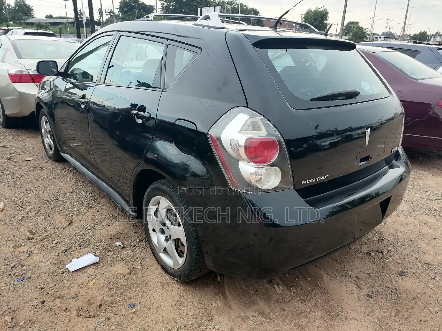 Pontiac Vibe 2010 Black
