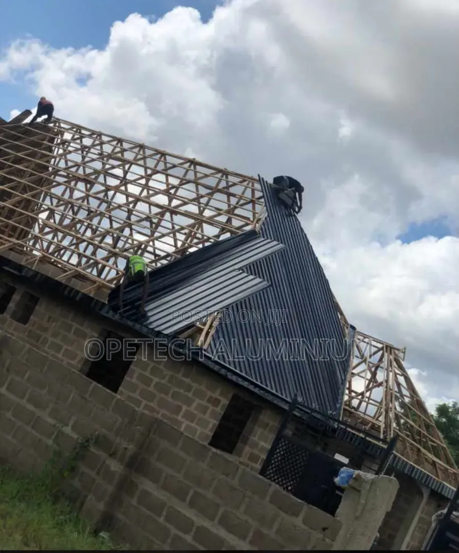Grad a Long Span Aluminum Roofing Company