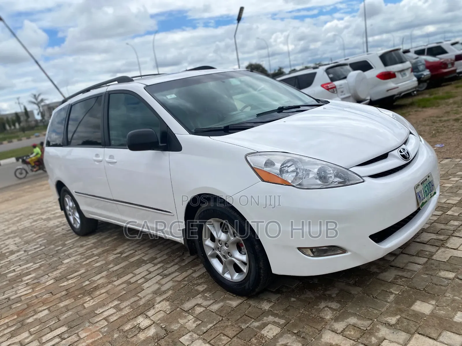 Toyota Sienna XLE Limited AWD 2006 White