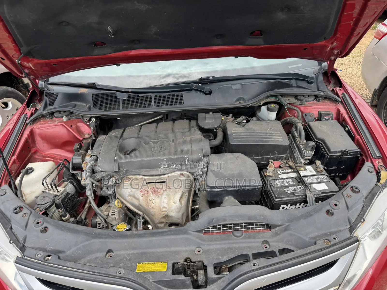 Toyota Venza LE 4dr Wagon AWD (2.7L 4cyl 6A) 2015 Red