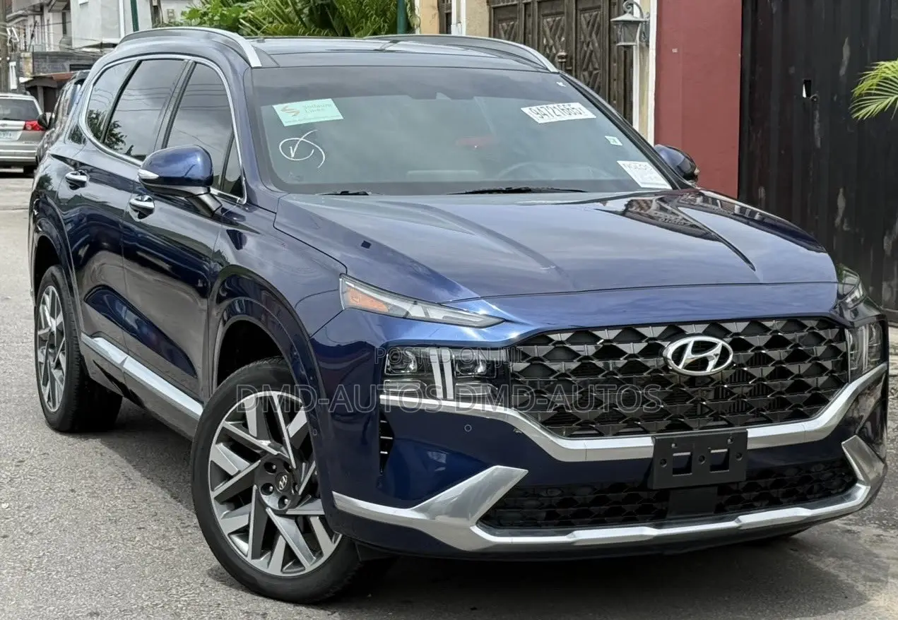 Hyundai Santa Fe Limited 2022 Blue