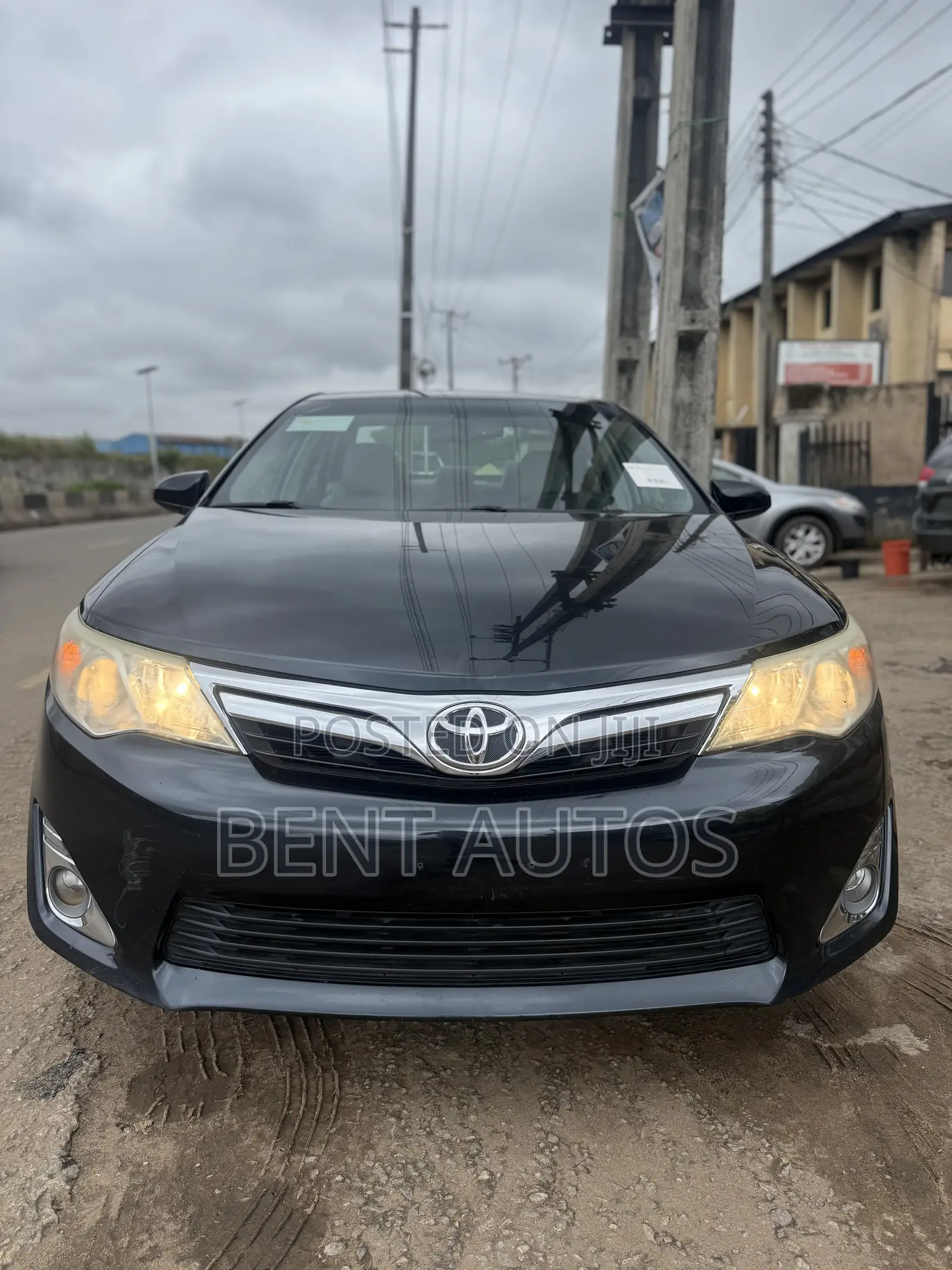 Toyota Camry XLE 4dr Sedan (2.5L 4cyl 6A) 2014 Black