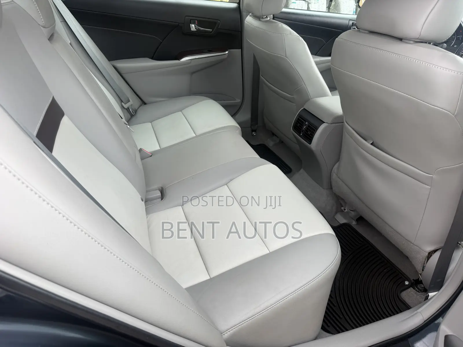 Toyota Camry XLE 4dr Sedan (2.5L 4cyl 6A) 2014 Black