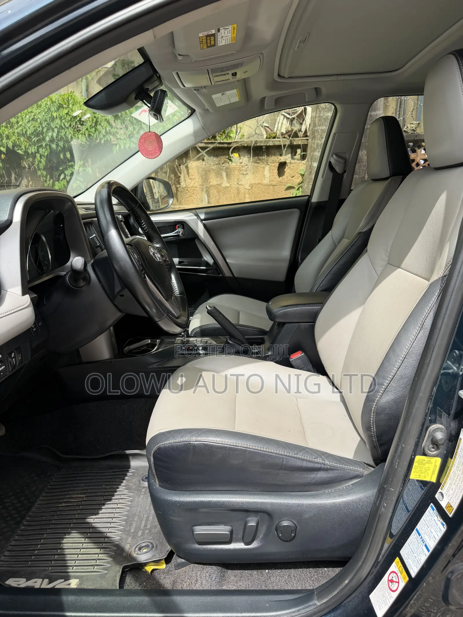 Toyota RAV4 Limited 4dr SUV AWD (2.5L 4cyl 6A) 2018 Blue