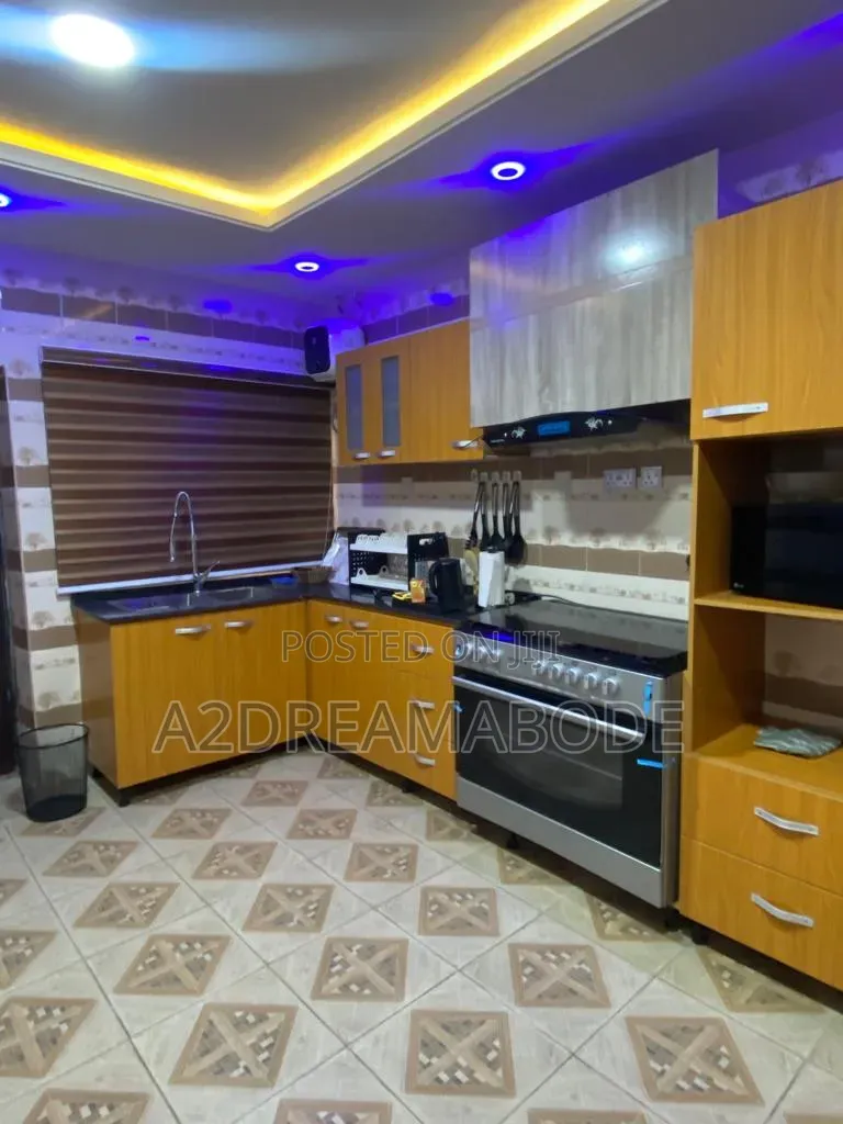 Furnished 3bdrm Duplex in Ikey, Ikeja GRA for rent