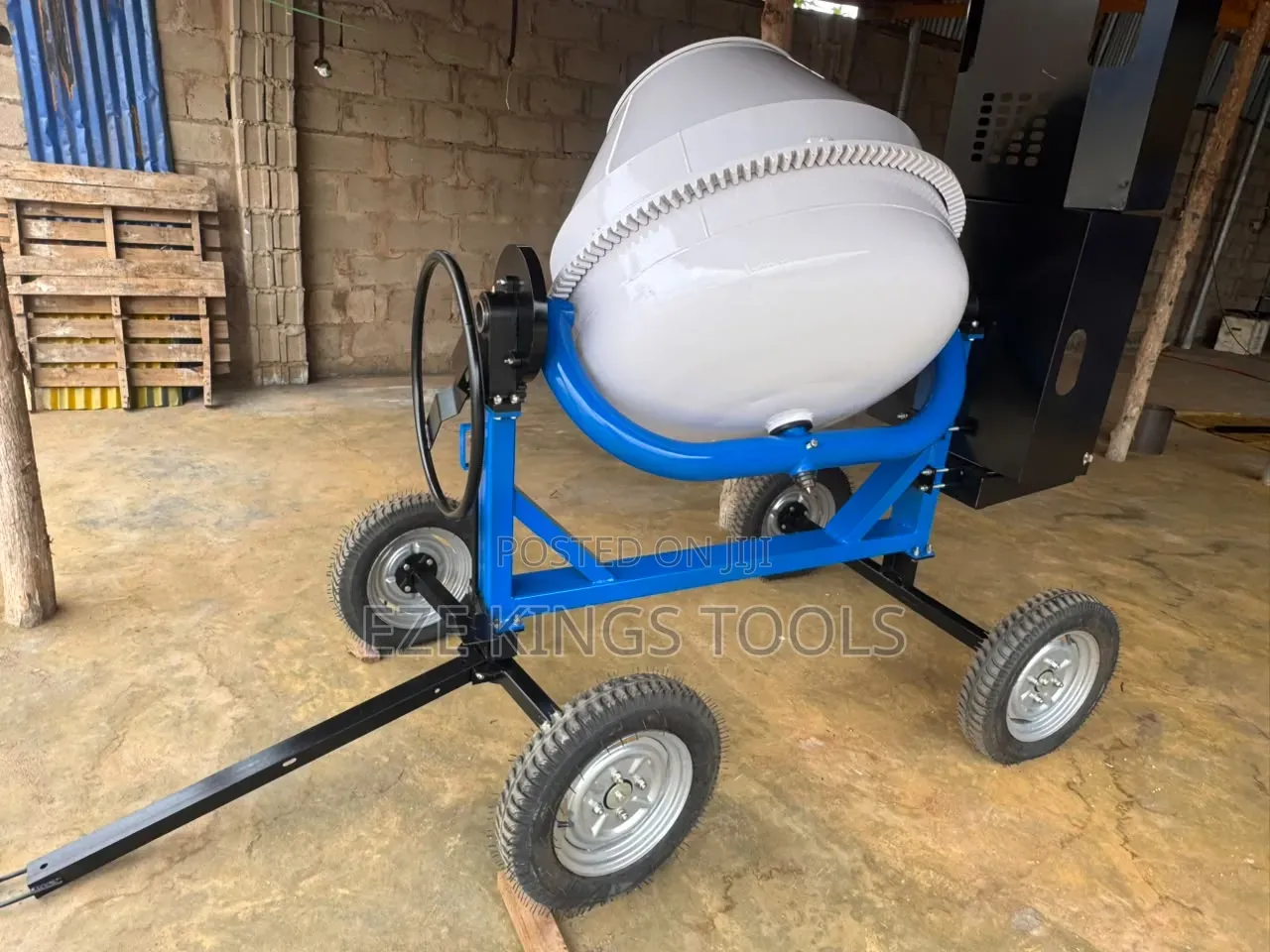 400-Liter Portable Concrete Mixer