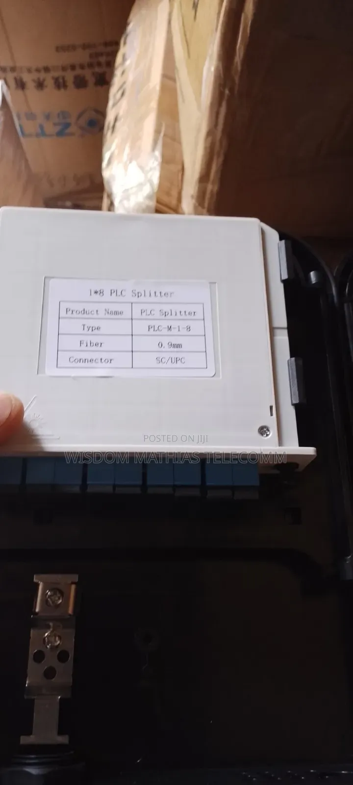 1x8 PLC Fiber Optic Splitter SC/UPC – 8 Port Fiber Splitter
