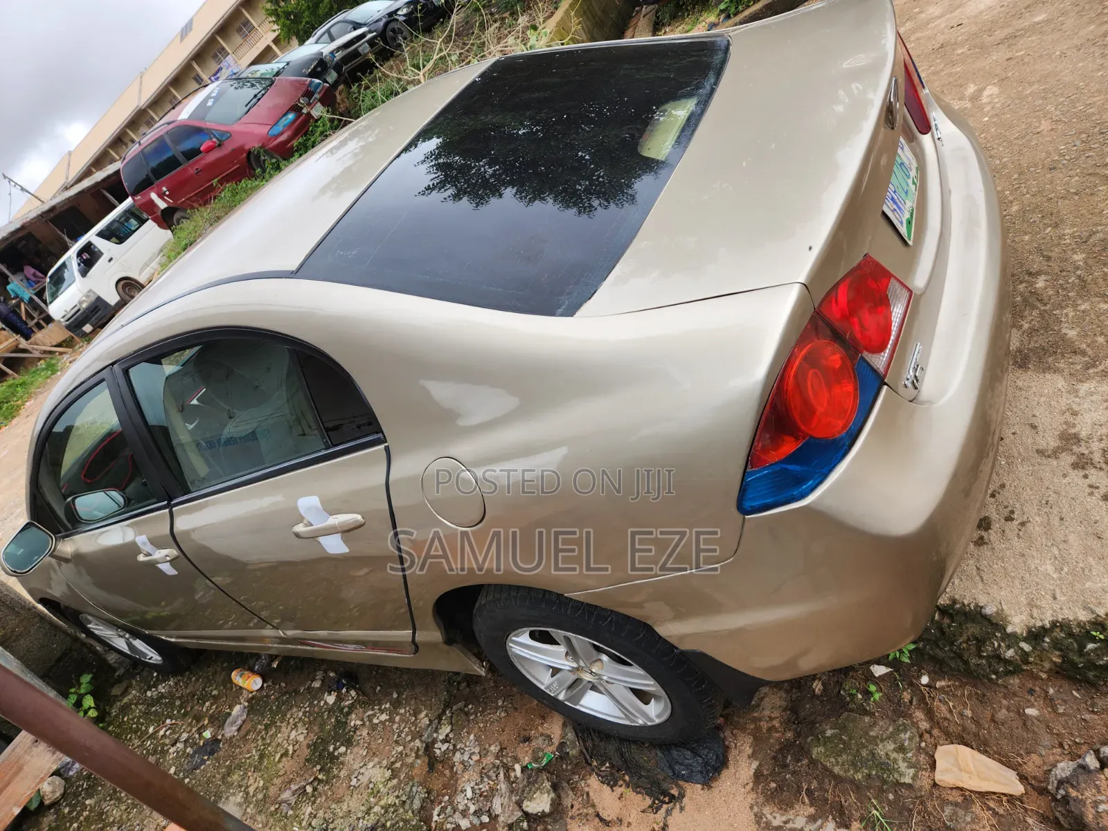 Honda Civic 2027 Gold