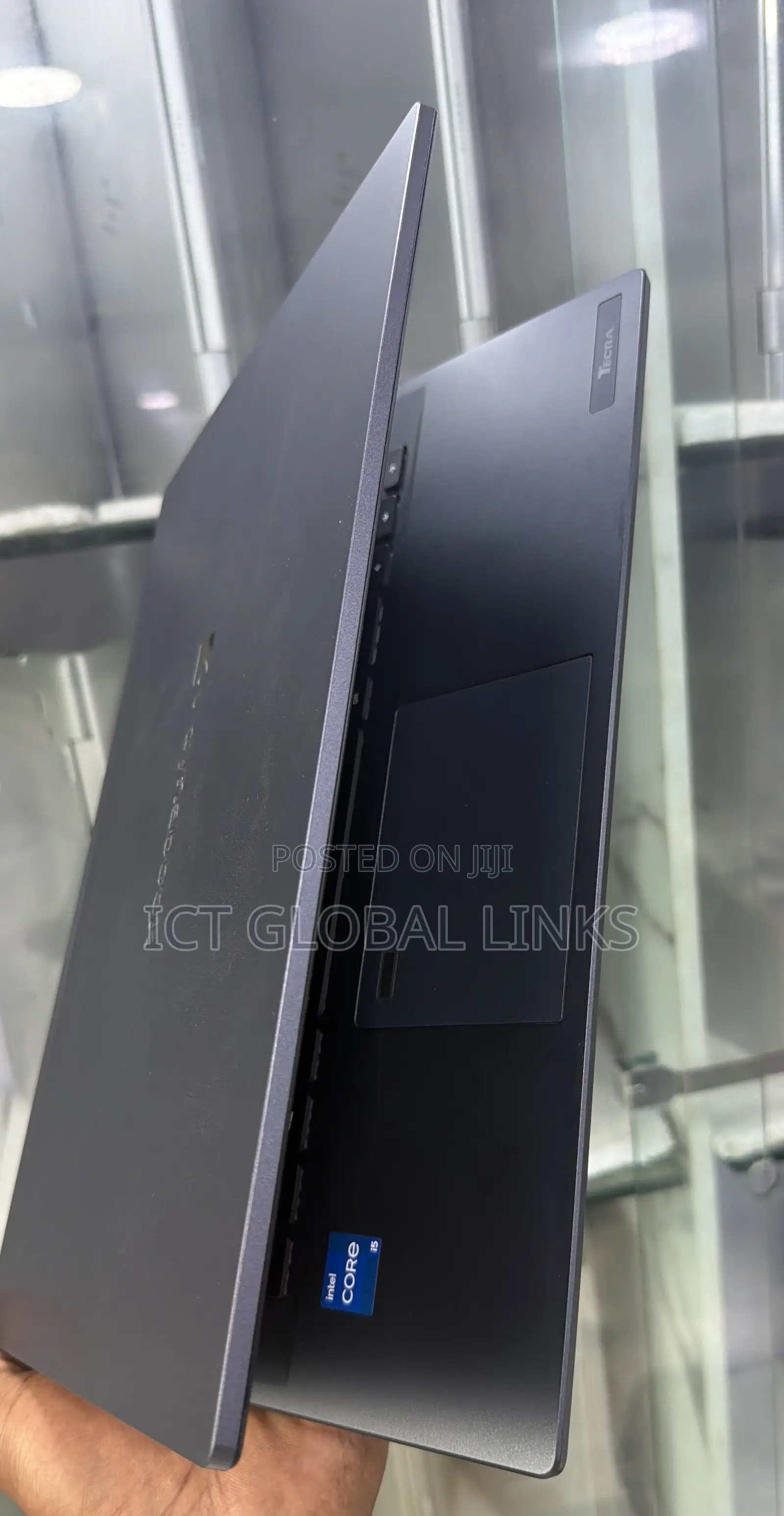 Laptop Dynabook Tecra A40-J 8GB Intel Core i5 SSD 256GB