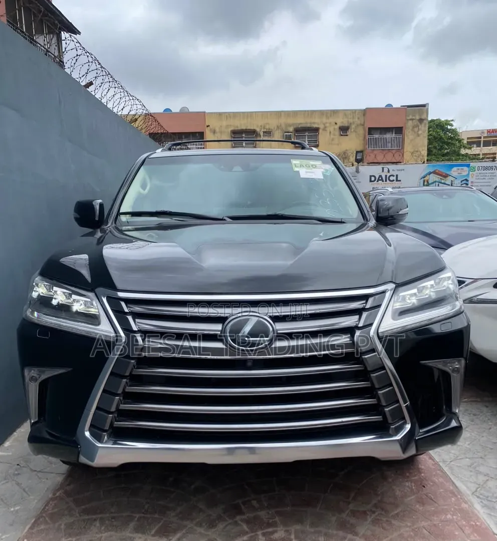 Lexus LX 570 AWD 2018 Black