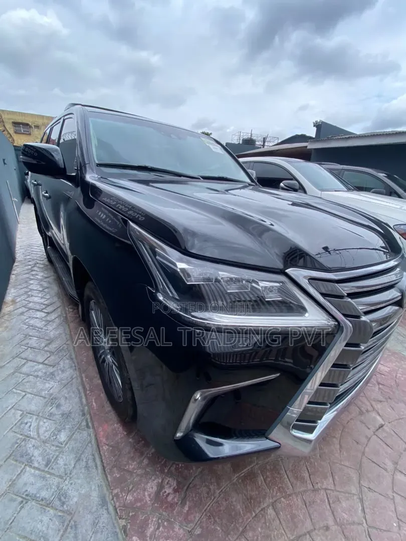 Lexus LX 570 AWD 2018 Black