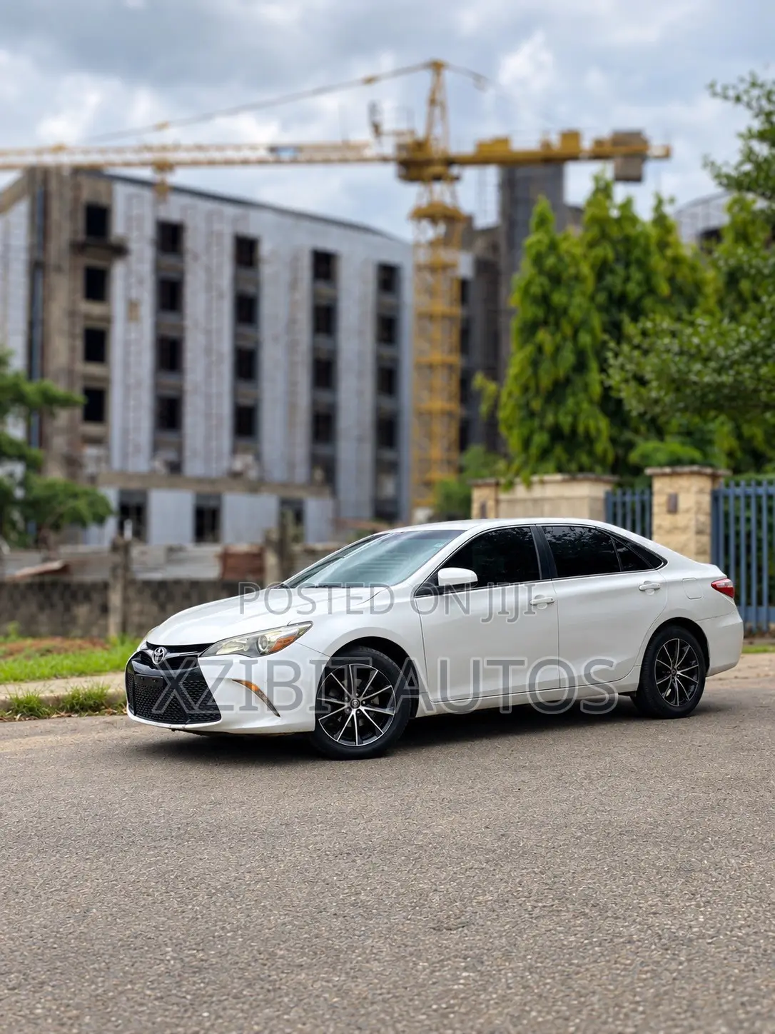 Toyota Camry XSE 4dr Sedan (2.5L 4cyl 6A) 2015 White