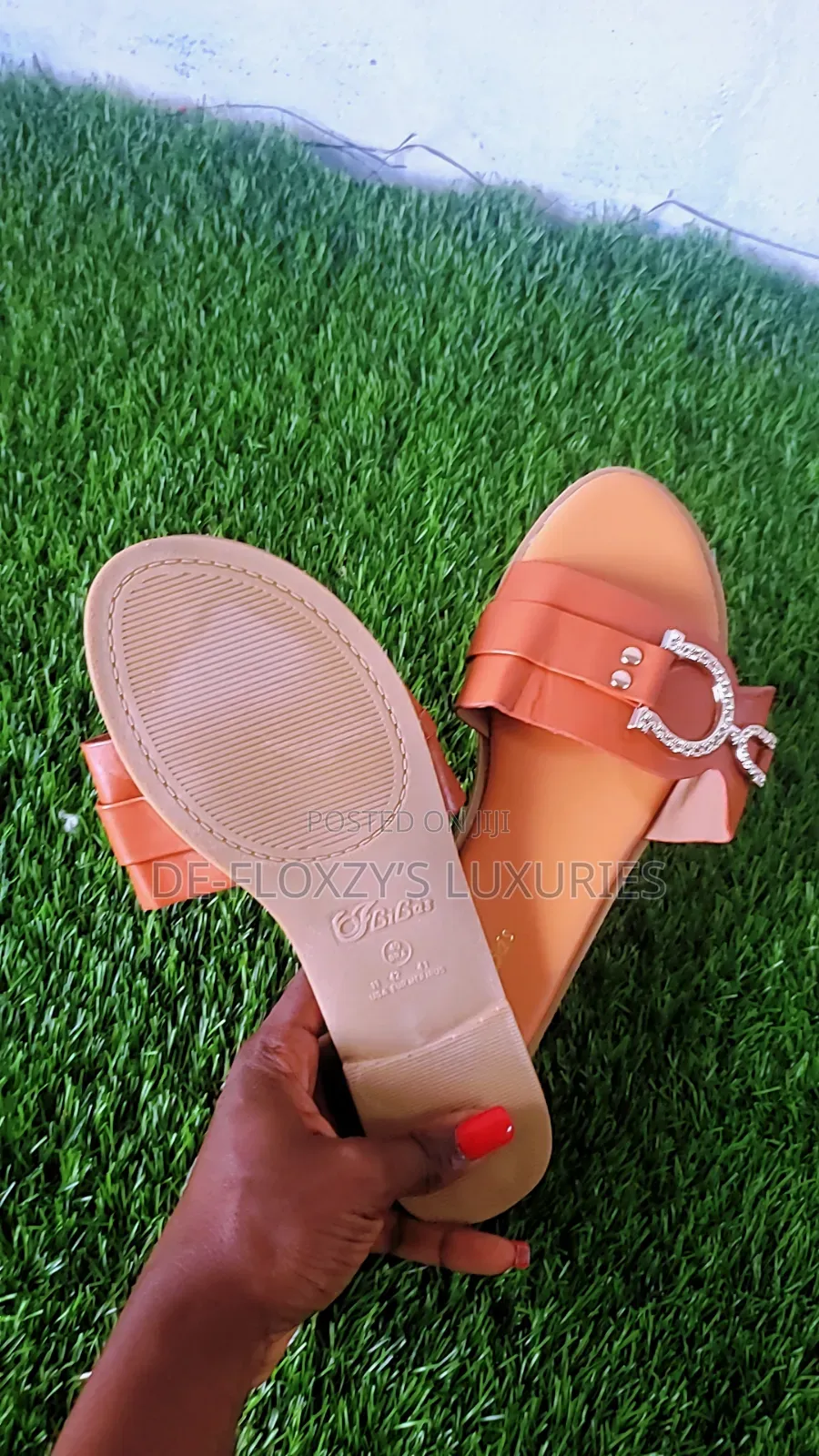 Ladies Slidwmes