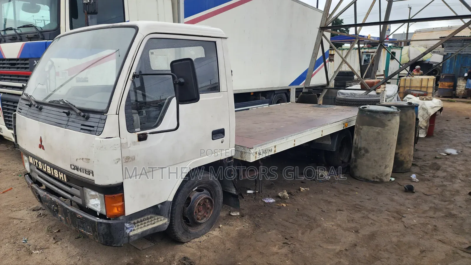 Direct Tokunbo Mitsubishi Canter Truck