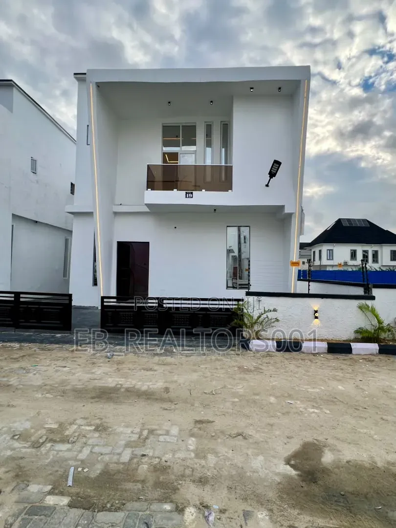 4bdrm Duplex in Secured Estate, Ikota for sale