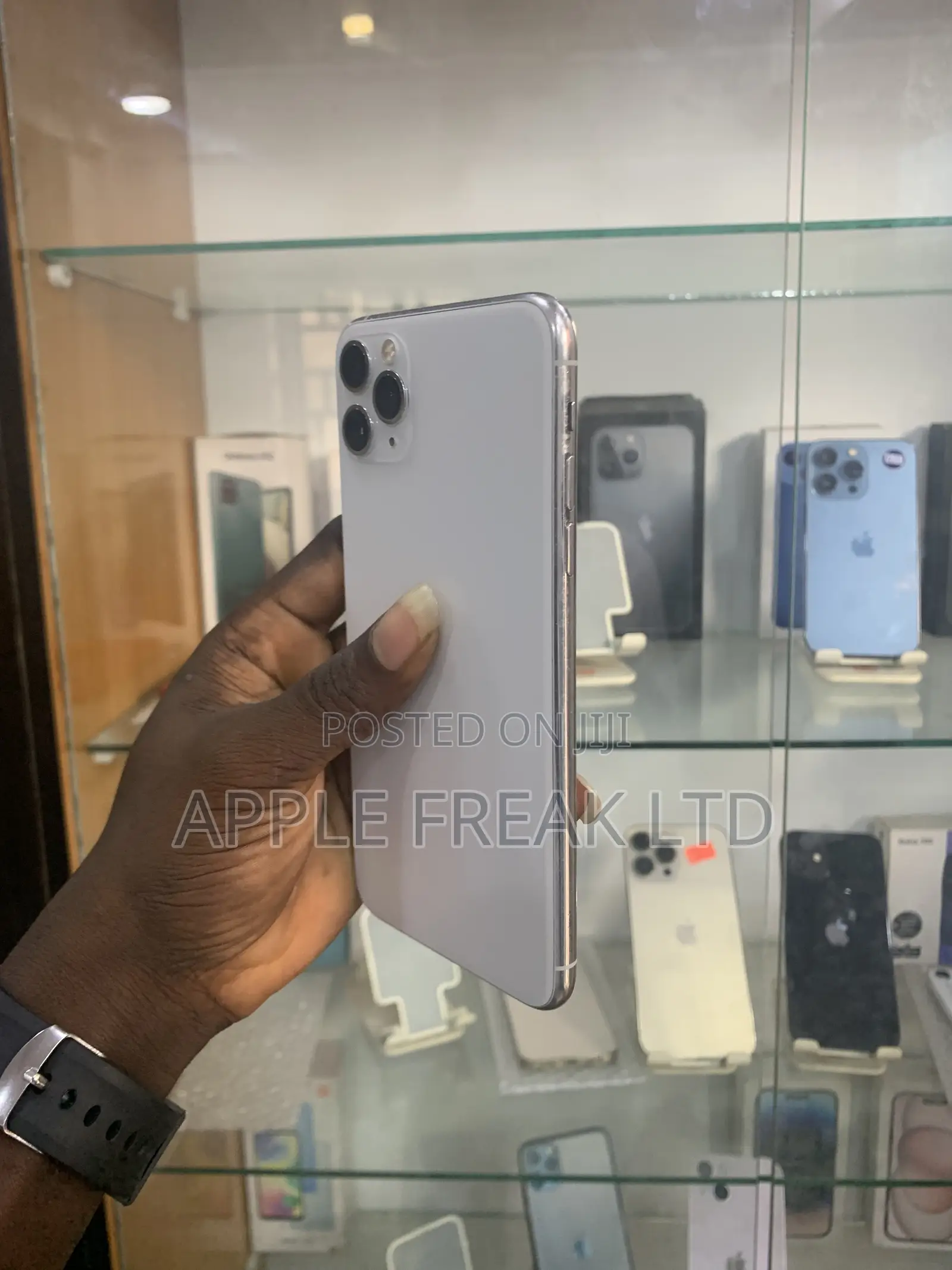 Apple iPhone 11 Pro Max 64 GB White