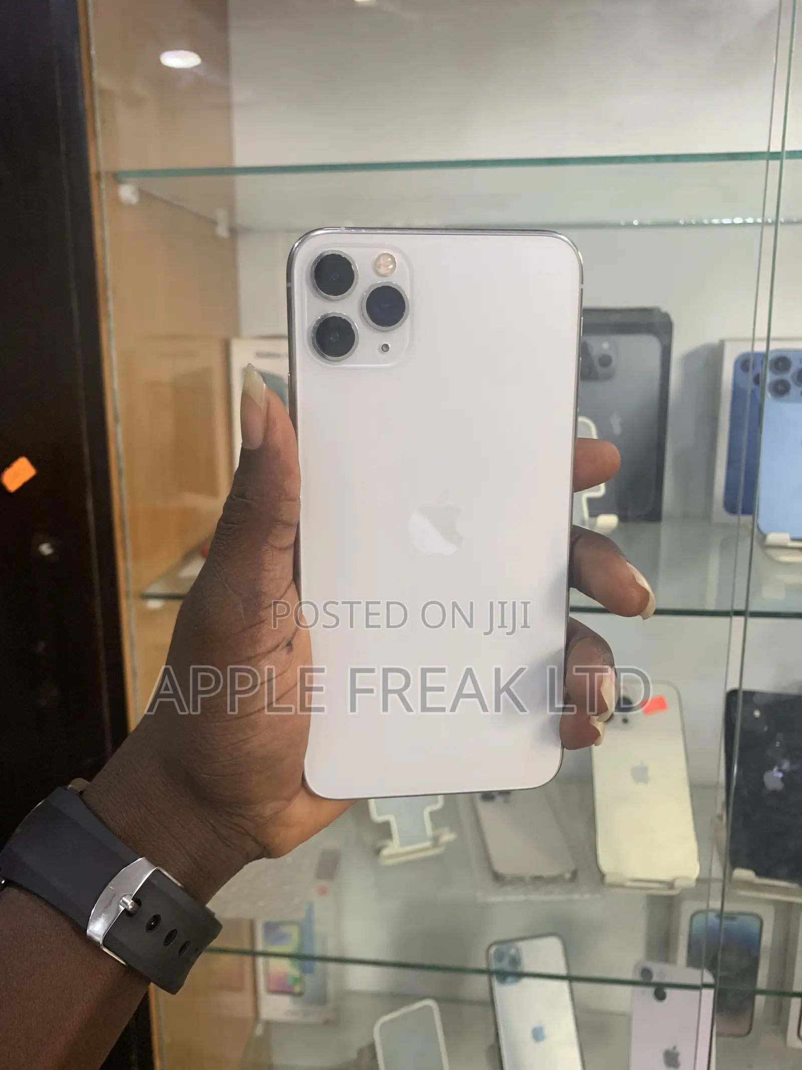 Apple iPhone 11 Pro Max 64 GB White