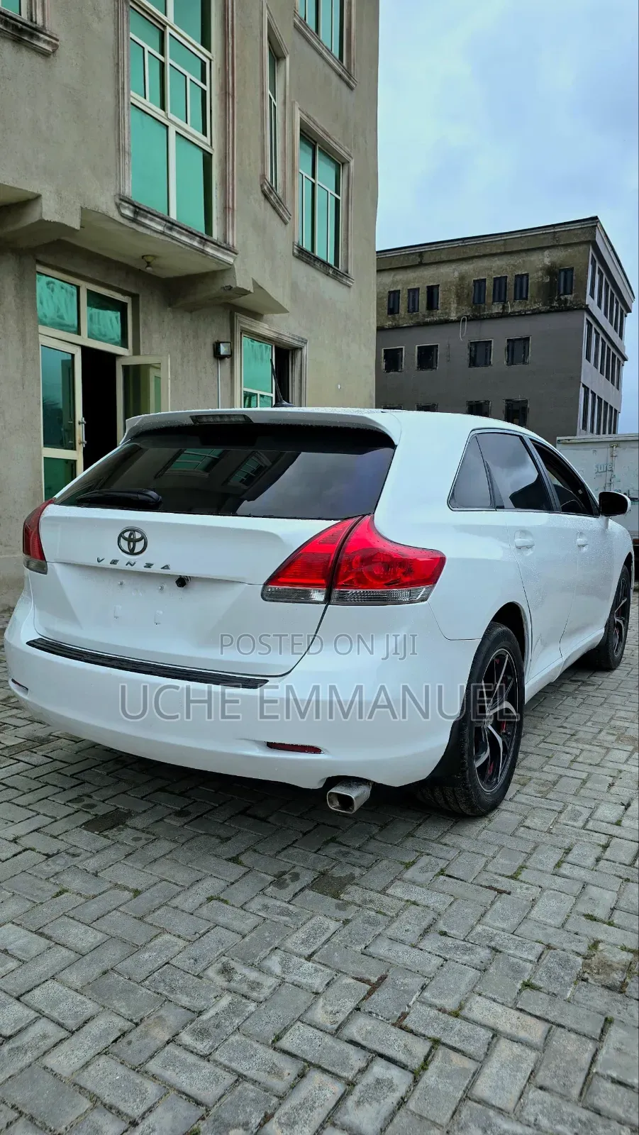 Toyota Venza 2011 White