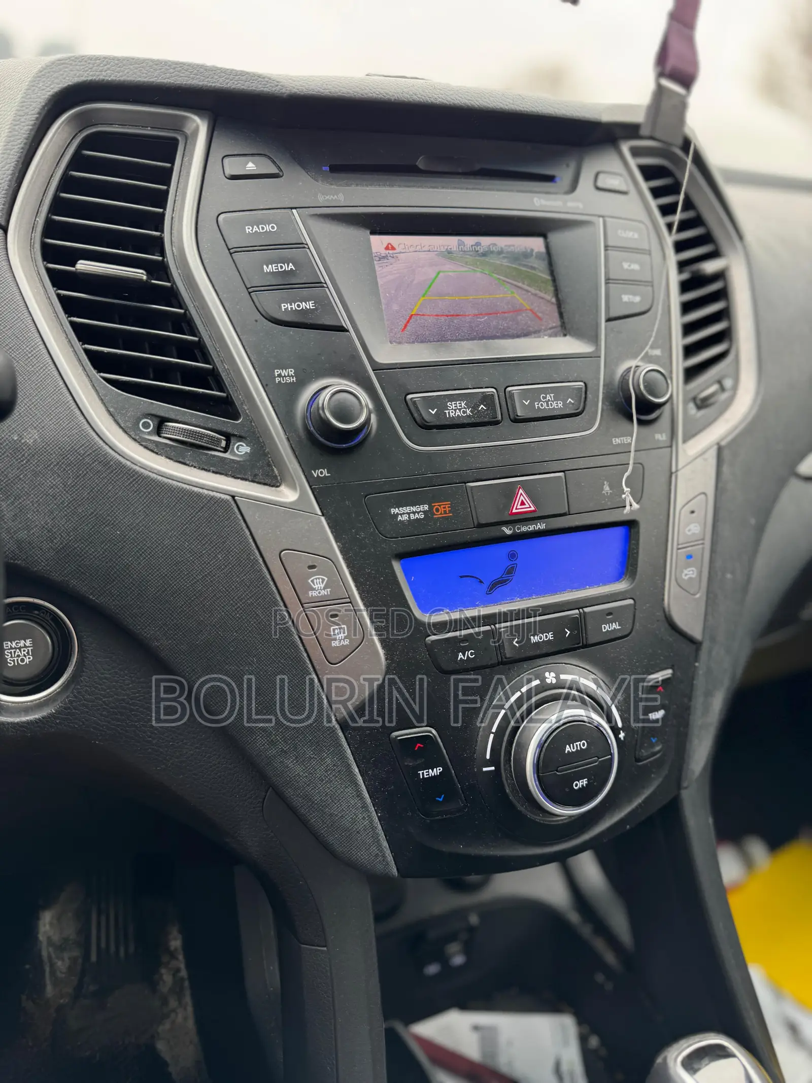 Hyundai Santa Fe Limited 4dr SUV AWD (3.3L 6cyl 6A) 2015 Silver
