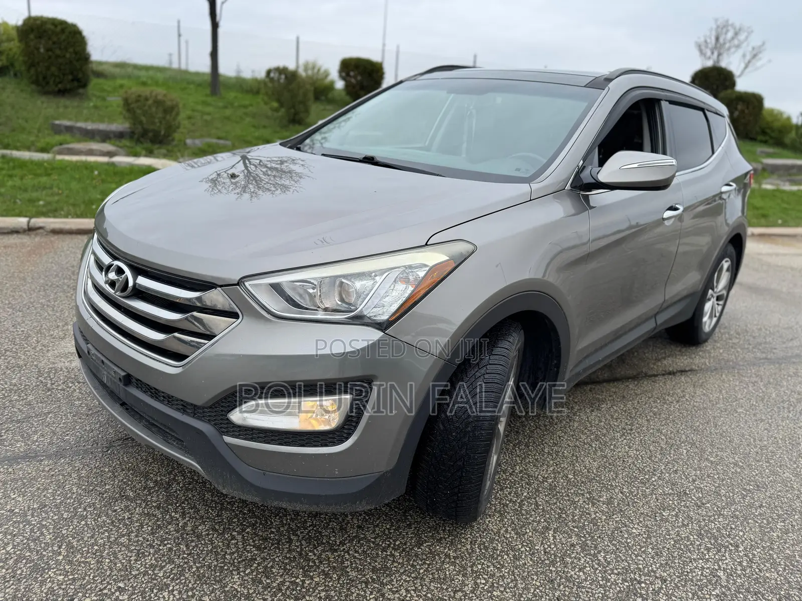 Hyundai Santa Fe Limited 4dr SUV AWD (3.3L 6cyl 6A) 2015 Silver