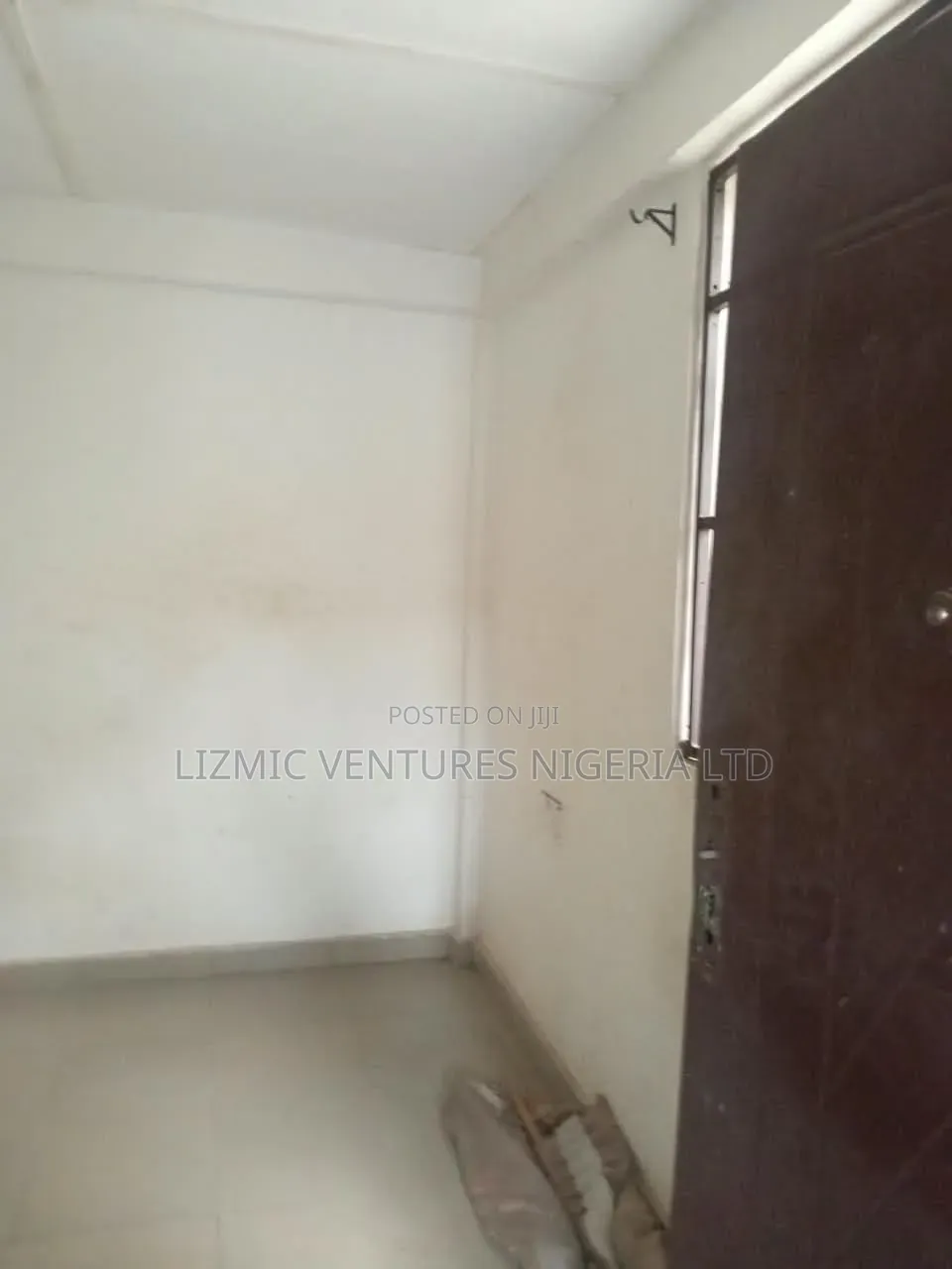 1bdrm Bedsitter in Governor Road, Igando / Ikotun/Igando for rent