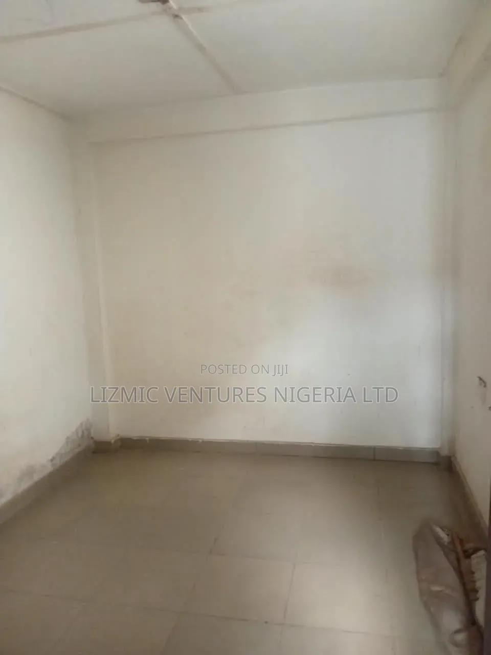 1bdrm Bedsitter in Governor Road, Igando / Ikotun/Igando for rent