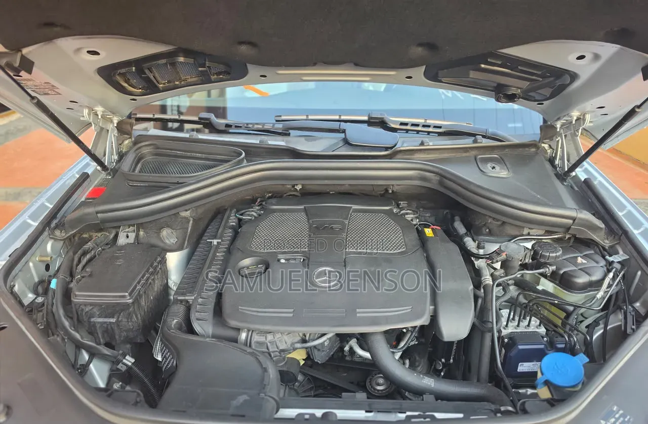 Mercedes-Benz M Class 2013 Silver
