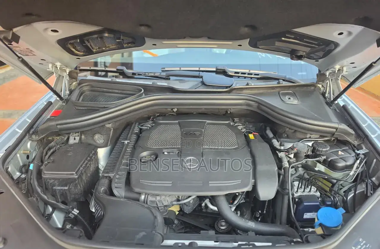 Mercedes-Benz M Class 2013 Silver