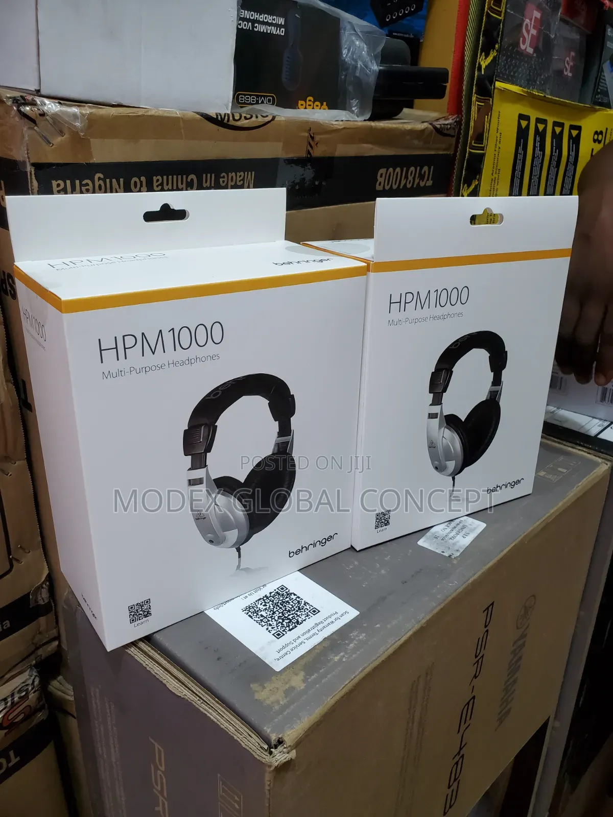 Behringer HPM1000 Multi-Purpose Headphones.