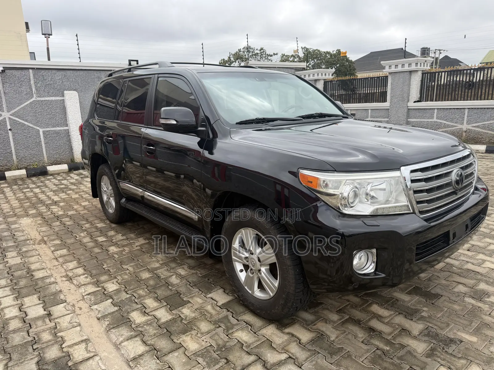 Toyota Land Cruiser 2014 Black