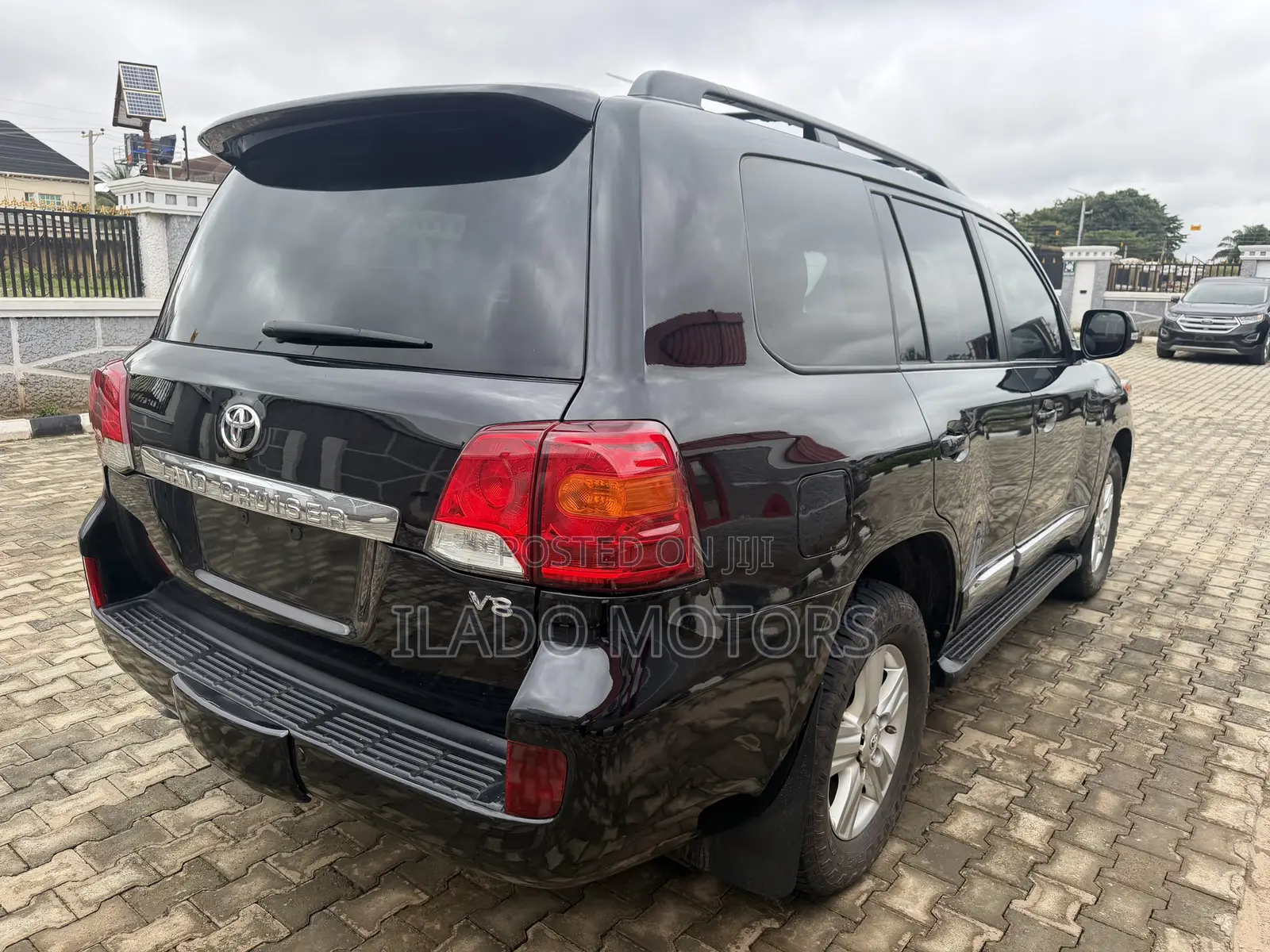 Toyota Land Cruiser 2014 Black