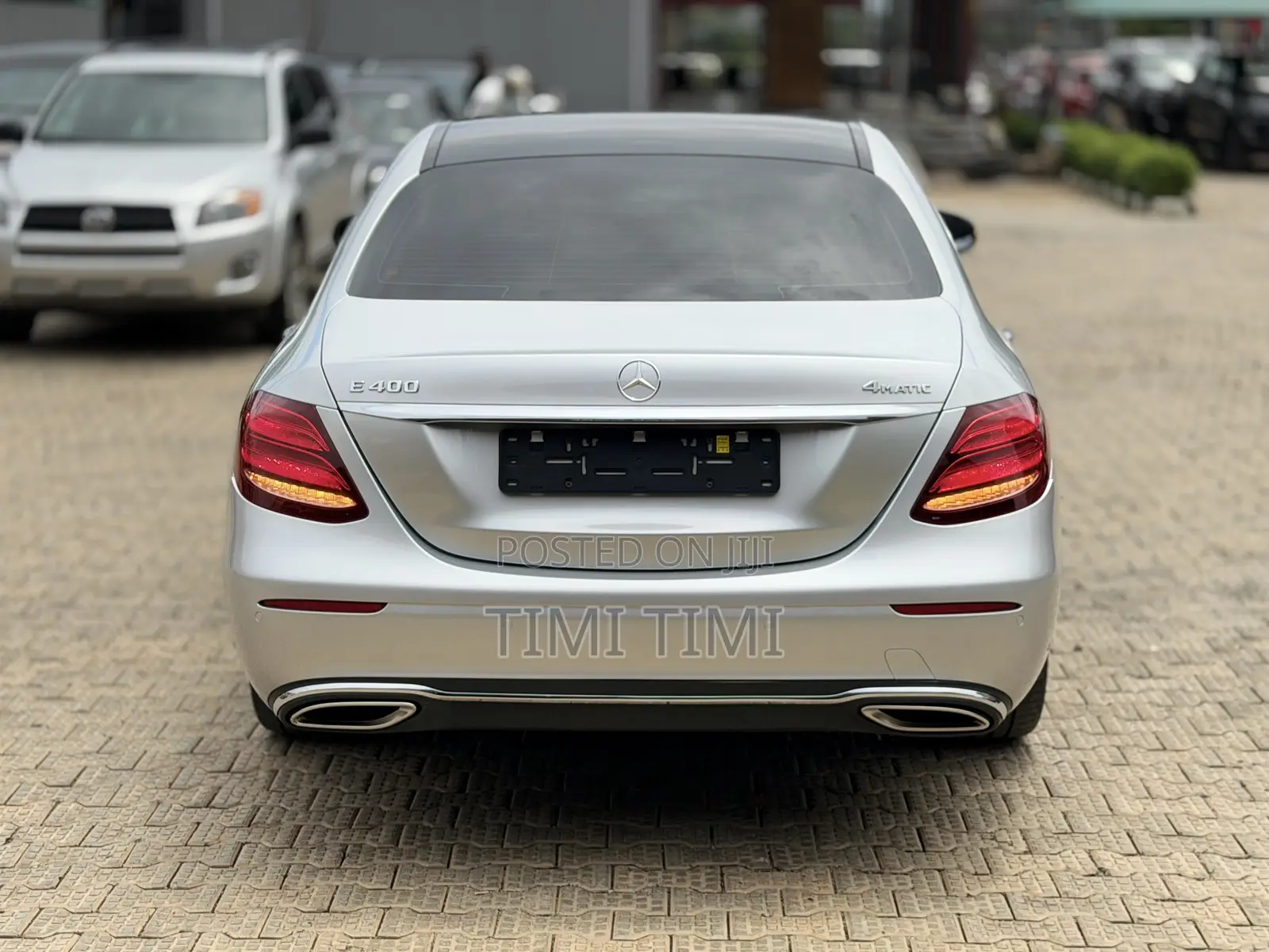 Mercedes-Benz E400 2019 Silver
