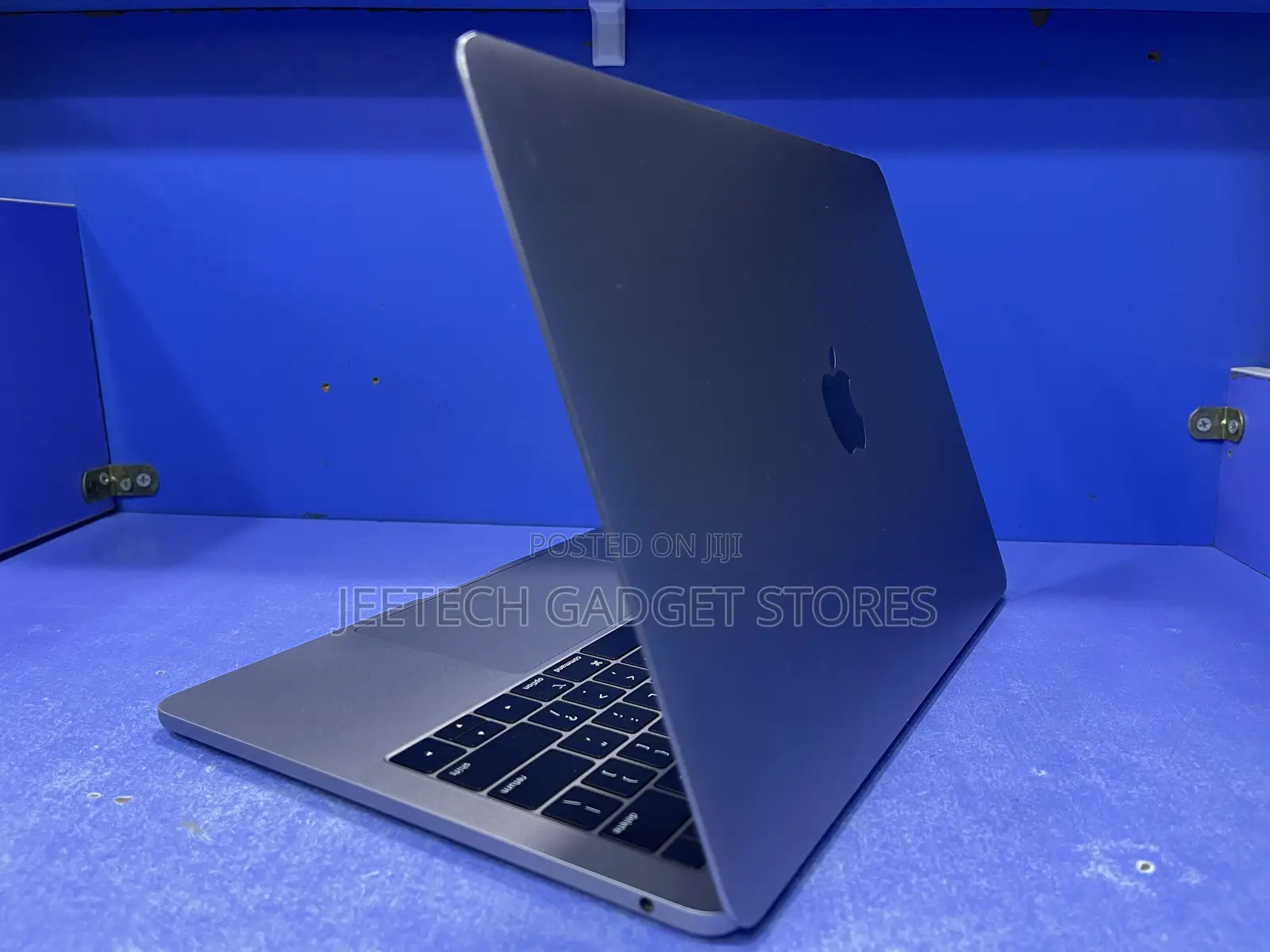 Laptop Apple MacBook Pro 2019 16GB Intel Core i7 SSD 256GB