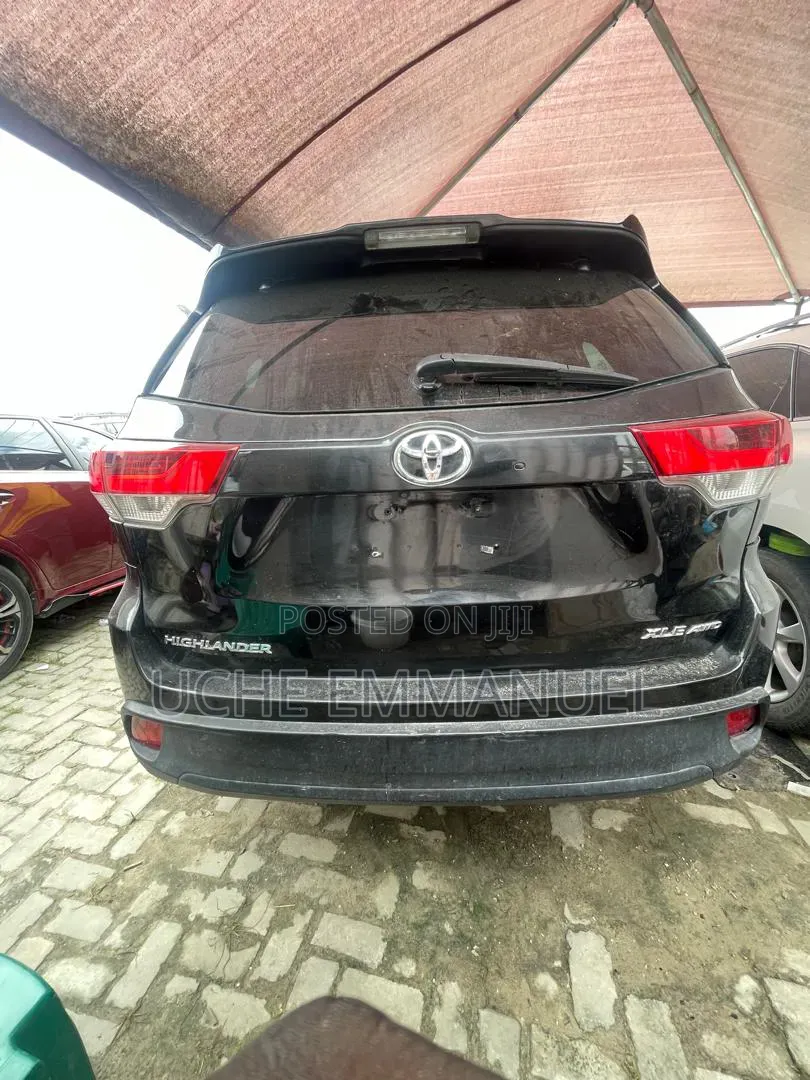 Toyota Highlander 2017 Black