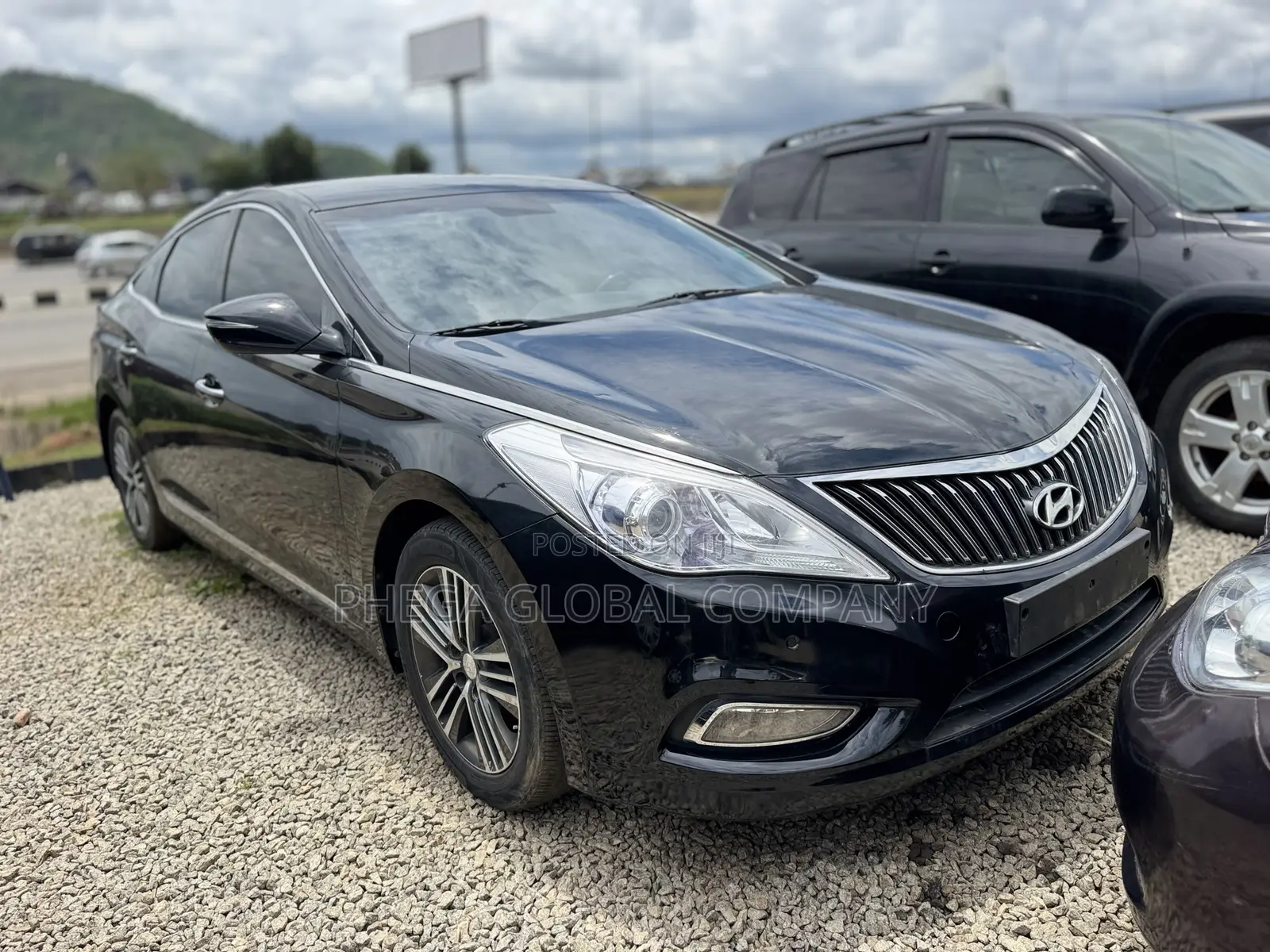 Hyundai Grandeur 2014 Black