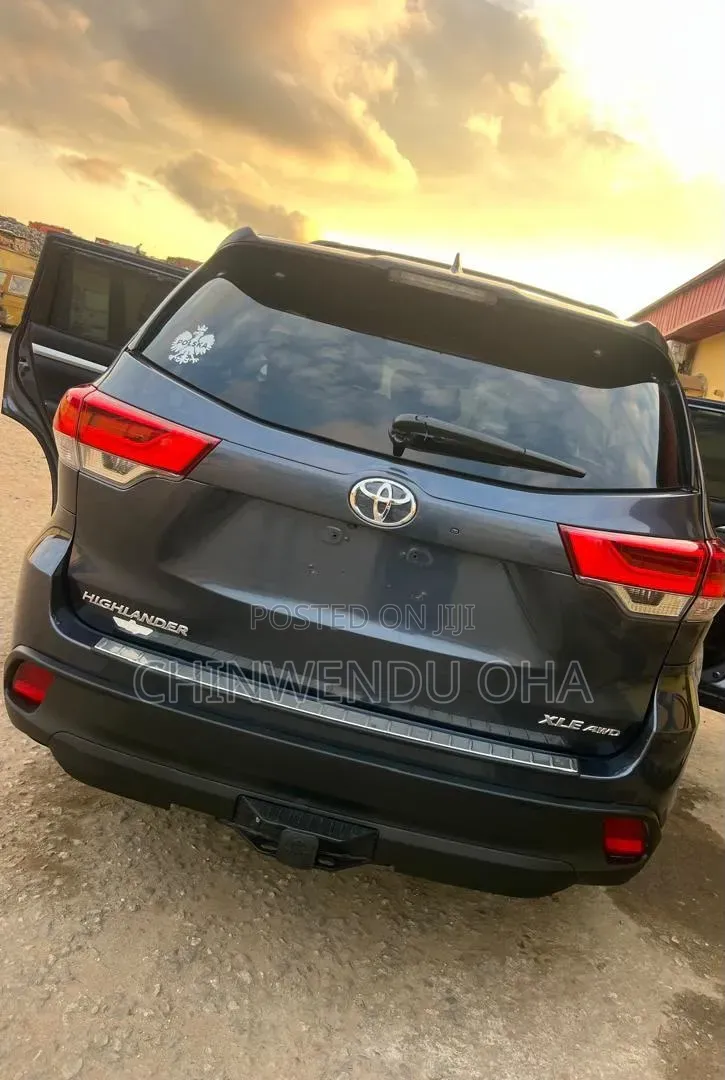 Toyota Highlander 2018 Black