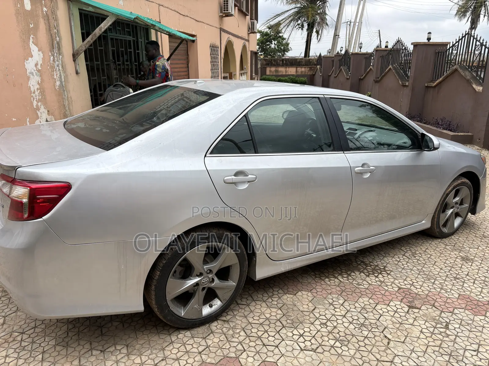 Toyota Camry SE 4dr Sedan (3.5L 6cyl 6A) 2014 Silver